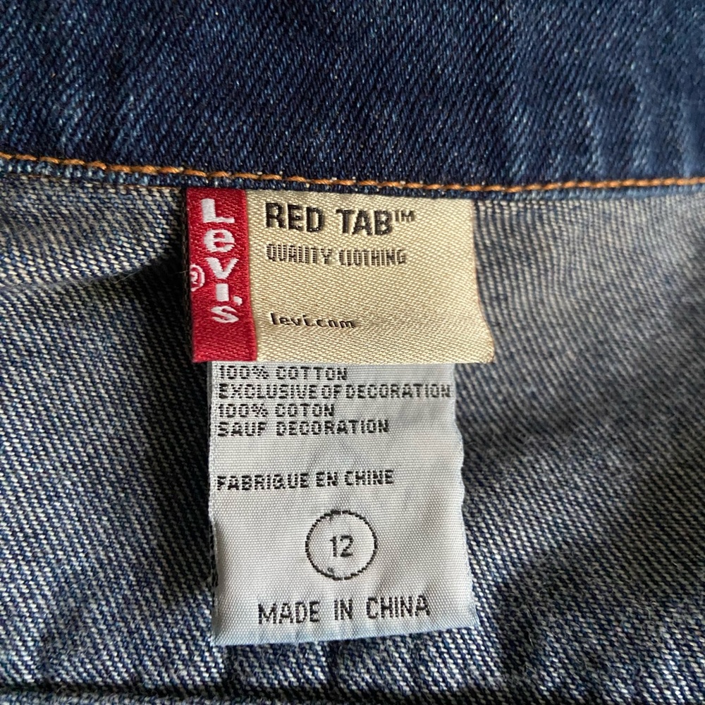 Levi’s - Picture 4 of 4